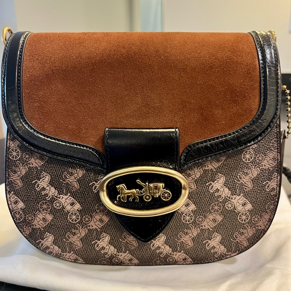 Coach Kat Saddle Bag 20 with Horse and Carriage print - Picture 4 of 15